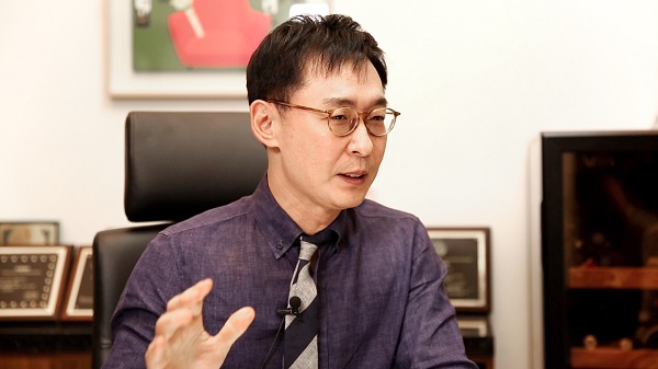 Director Seo Gu-il expressed his strong ambition, by saying "We will focus on related research so that Mirajet can contribute to improving more skin problems. He added, "In particular, we will make sure that many people can receive treatment without a burden in their daily life by proving the effectiveness of ‘Secret Mirajet’ with low power which our hospital first introduced."